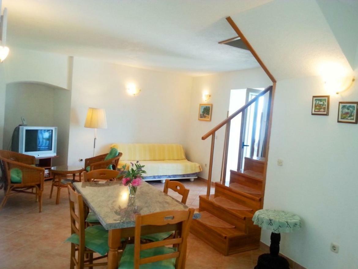 ברלה Villa Nikola מראה חיצוני תמונה